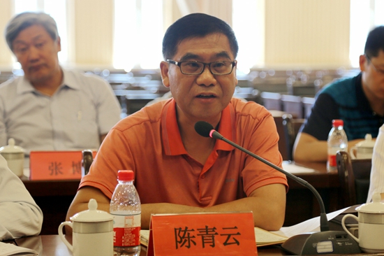 第八批援疆干部共有13名来校,分别是中国农业大学钱学军,陈青云同志